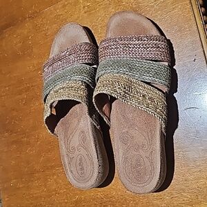 Taos Distressed Tri-Color Woven Jute Cork Wedge Slide Mules Sz 10.5 (EU 41)